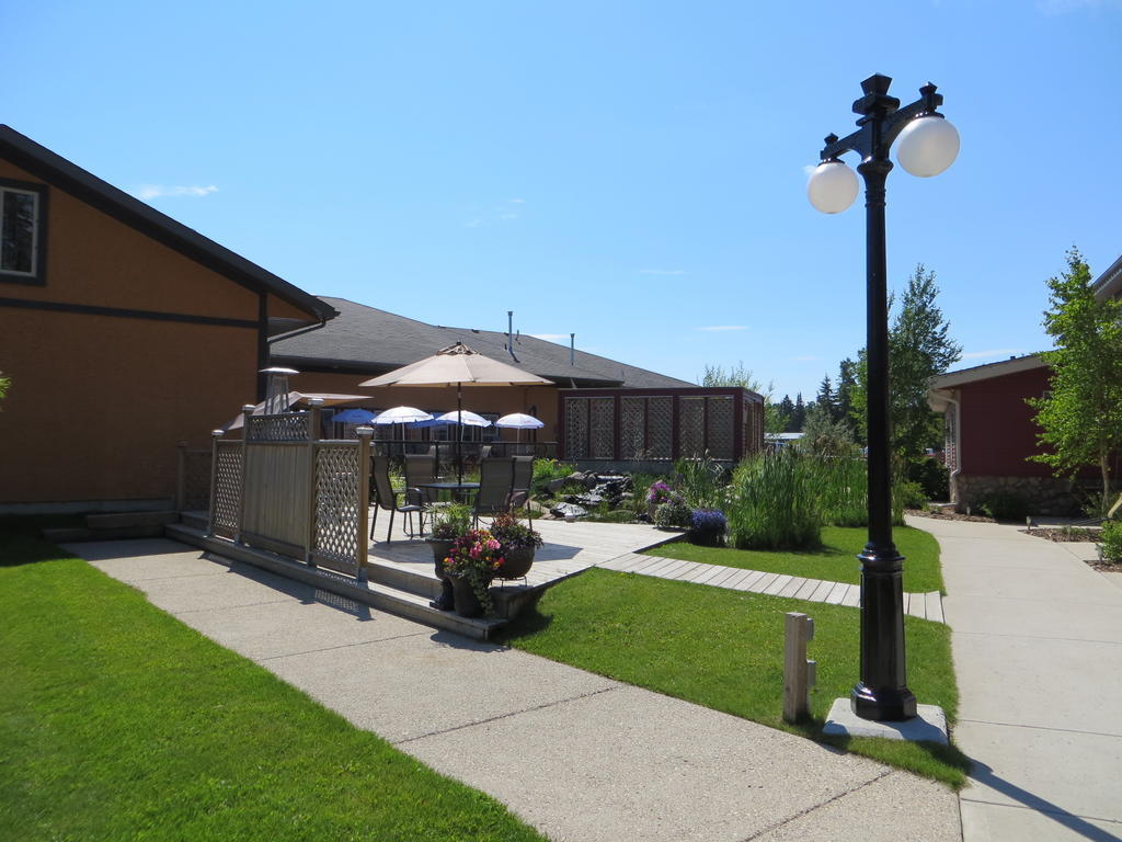 Village Creek Country Inn Westerose Екстериор снимка